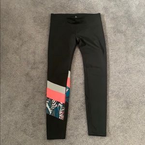 Gap Fit Workout Leggings